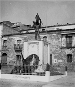 Vecchio Monumento ai caduti